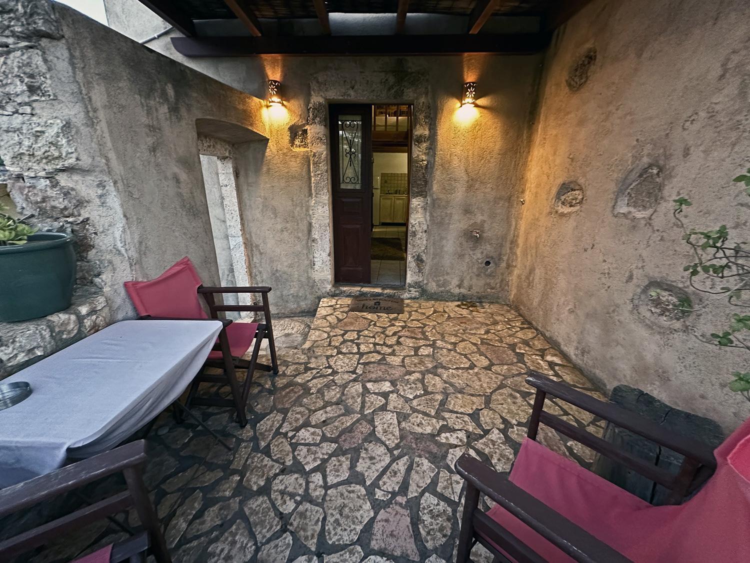 Porfyrousa Traditional Hotel Milopotamos  Exterior foto